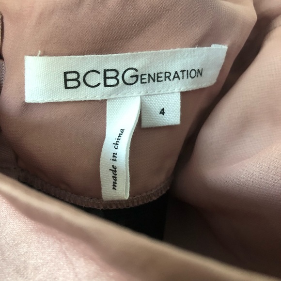 BCBGeneration One Shoulder Cocktail Dress Pink With Black Straps, Size 4, EUC! - Picture 4 of 8